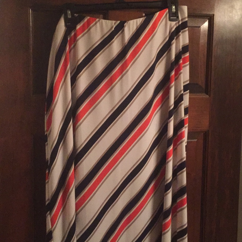 Jules & Leopoldo Long skirt